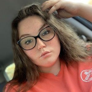 Meet your Posher, Maggie